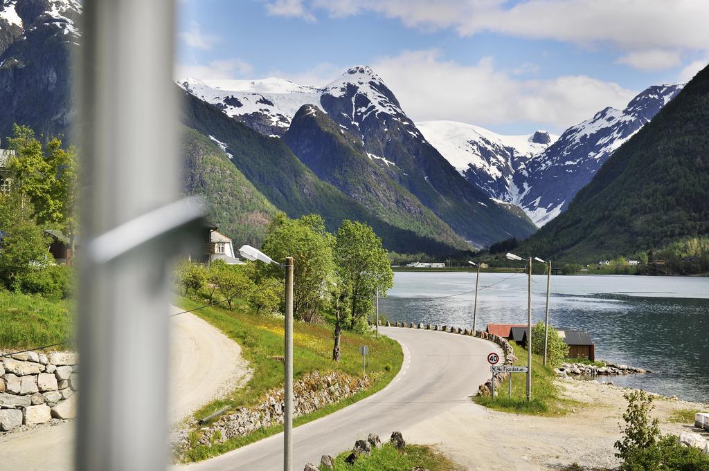 Fjaerland Fjordstove Hotell - Huseby Hotelldrift As Esterno foto